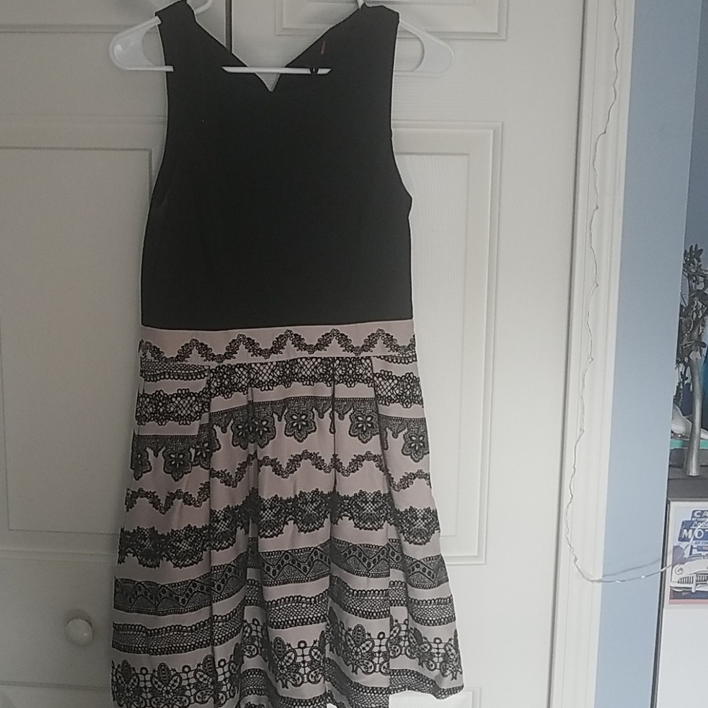 Elle Dress